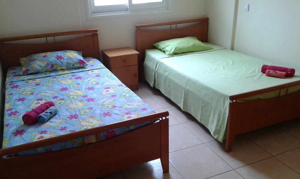 Carisa Olympic Court Apartment Larnaca Phòng bức ảnh